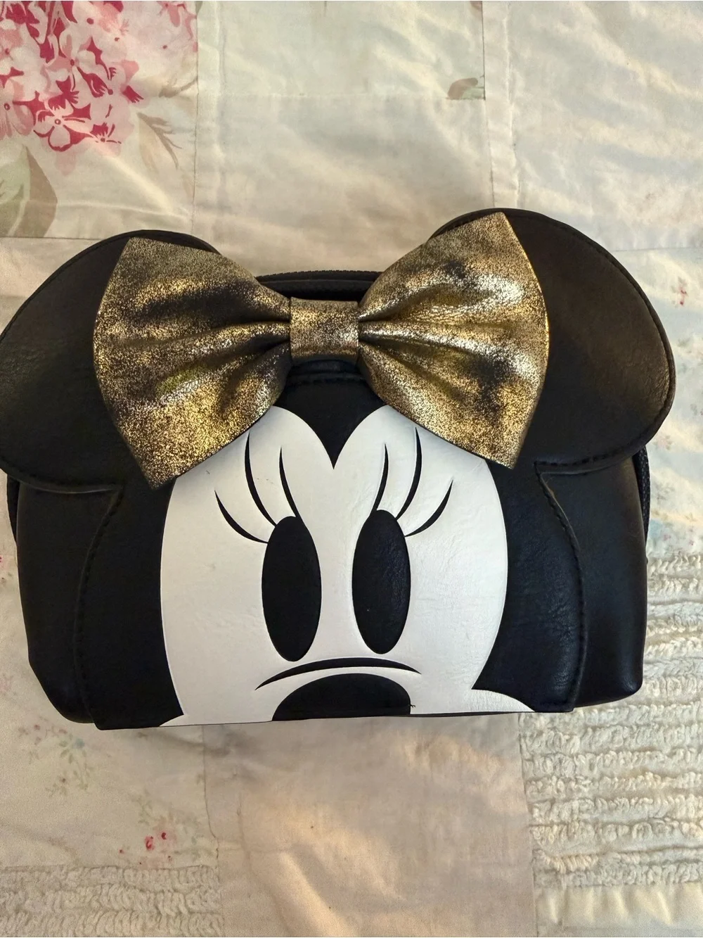 Disney Minnie Mouse Black & Gold Bow Cosmetic Bag/Clutch
